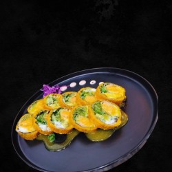 SAKE FRIED ROLL